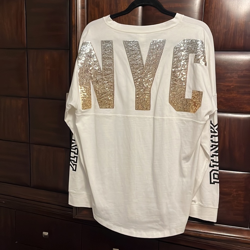 Rare - NWOT - Victoria Secret NYC Long Sleeve Sequin Top
